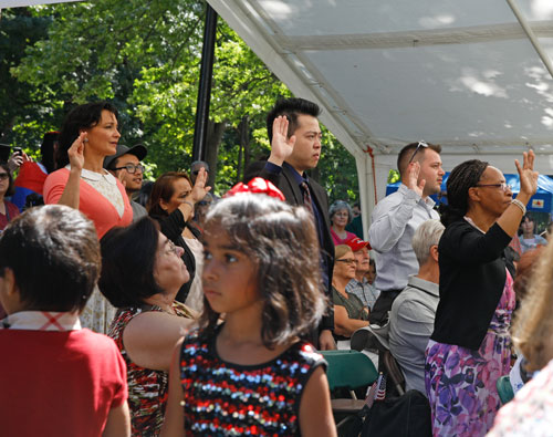 Oath of citizenship on One World Day